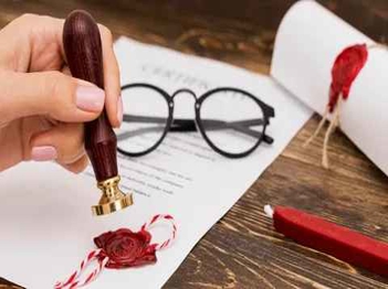 چگونه با یک ترجمه رسمی حرفه‌ای، روند مهاجرت خود را سریع‌تر کنیم؟